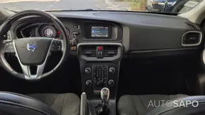 Volvo V40 Cross Country 1.6 D2 Momentum de 2013