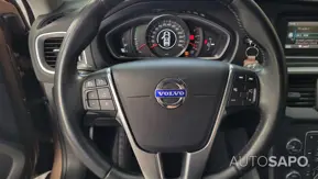 Volvo V40 Cross Country 1.6 D2 Momentum de 2013