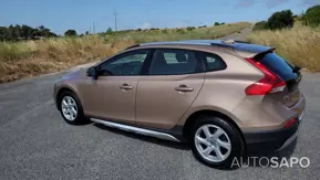 Volvo V40 Cross Country 1.6 D2 Momentum de 2013