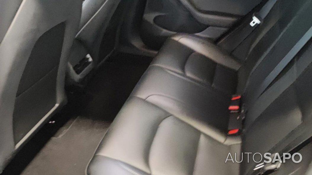 Tesla Model 3 Standard Range Plus RWD de 2022