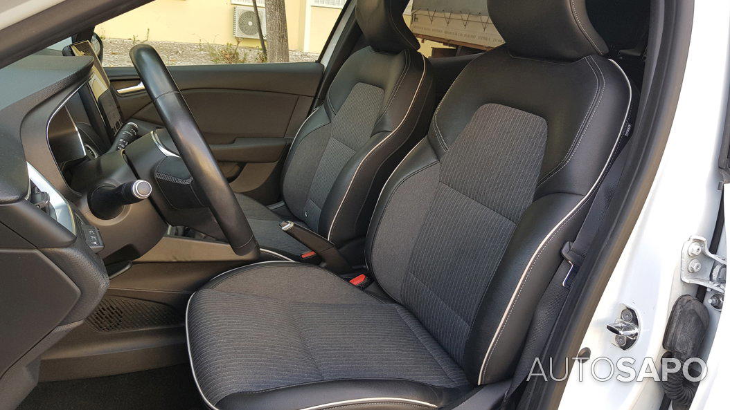 Renault Clio 1.5 Blue dCi Exclusive de 2021