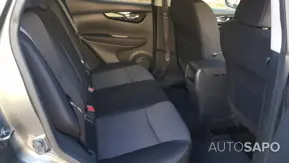 Nissan Qashqai 1.5 dCi Tekna Sport 17 de 2014