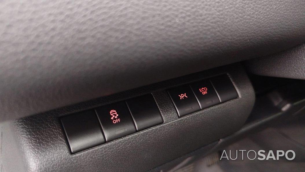 Peugeot 3008 1.2 PureTech Allure de 2016