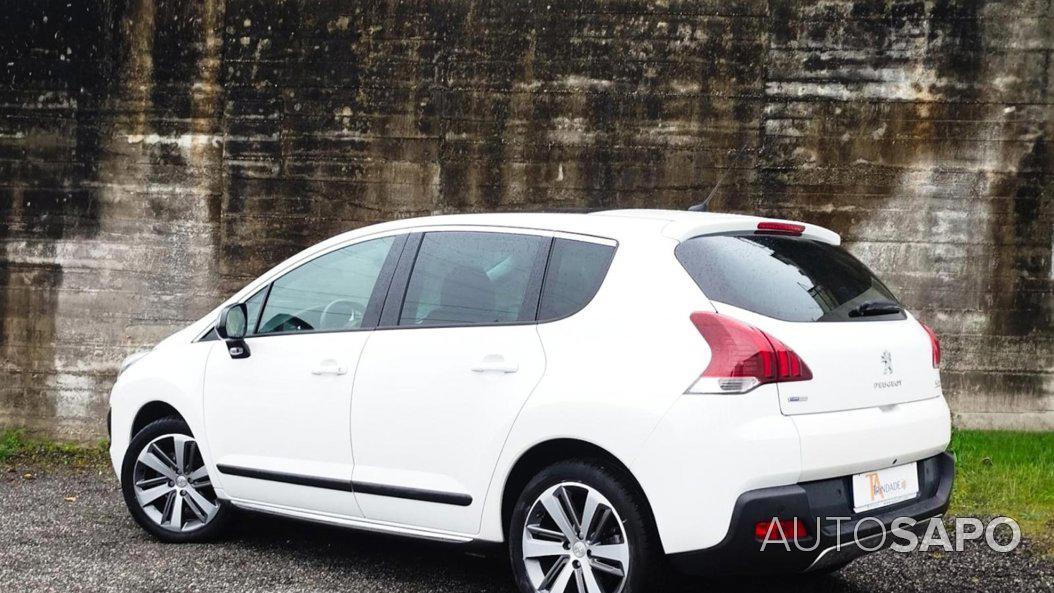 Peugeot 3008 1.2 PureTech Allure de 2016