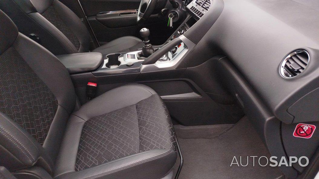 Peugeot 3008 1.2 PureTech Allure de 2016