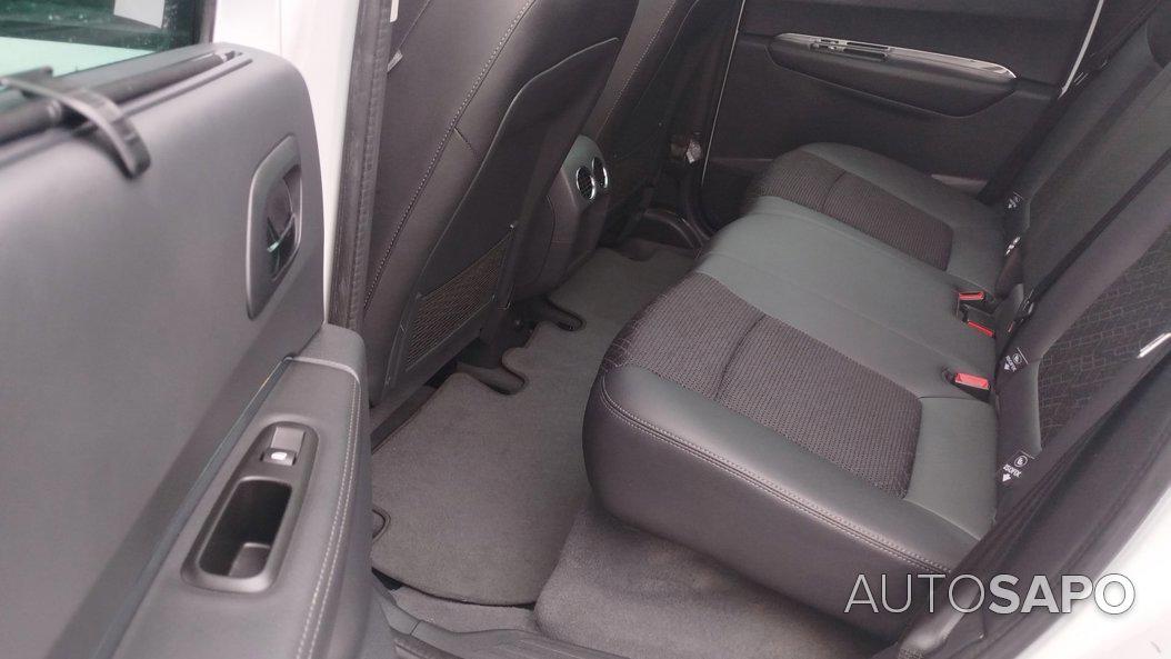 Peugeot 3008 1.2 PureTech Allure de 2016