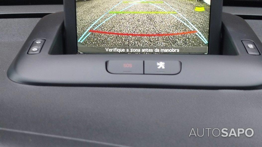 Peugeot 3008 1.2 PureTech Allure de 2016