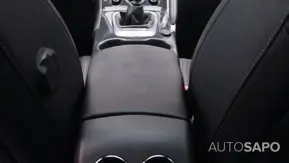 Peugeot 3008 1.2 PureTech Allure de 2016