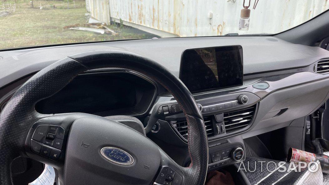 Ford Focus 1.0 EcoBoost MHEV ST-Line X de 2020