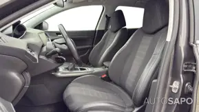 Peugeot 308 1.2 PureTech Allure de 2019