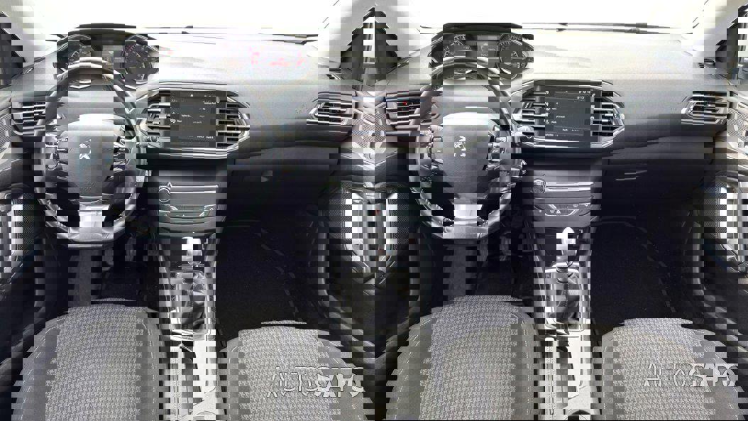 Peugeot 308 1.2 PureTech Business Line de 2018