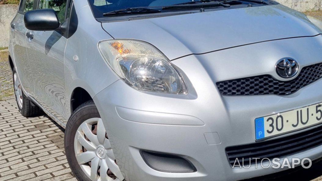 Toyota Yaris 1.0 VVT-i Active+AC de 2010