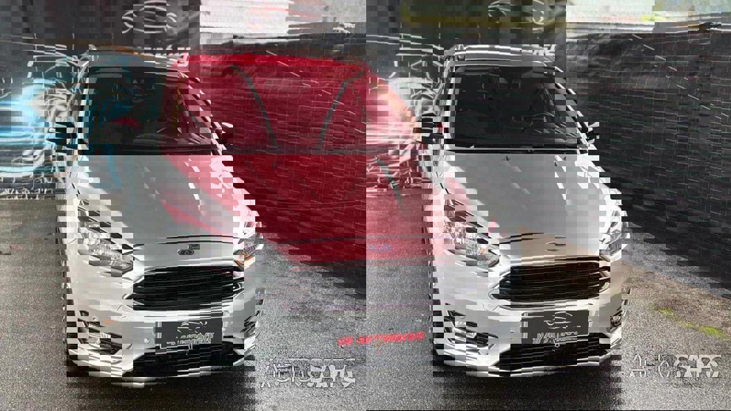 Nissan Almera de 2001