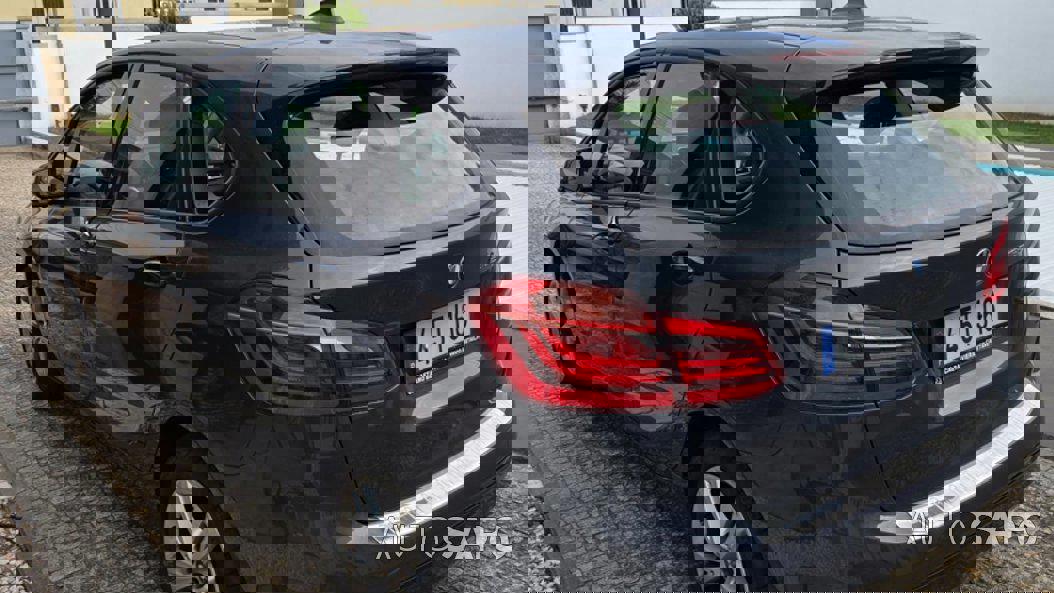 BMW Série 2 Active Tourer 216 d Line Sport de 2017