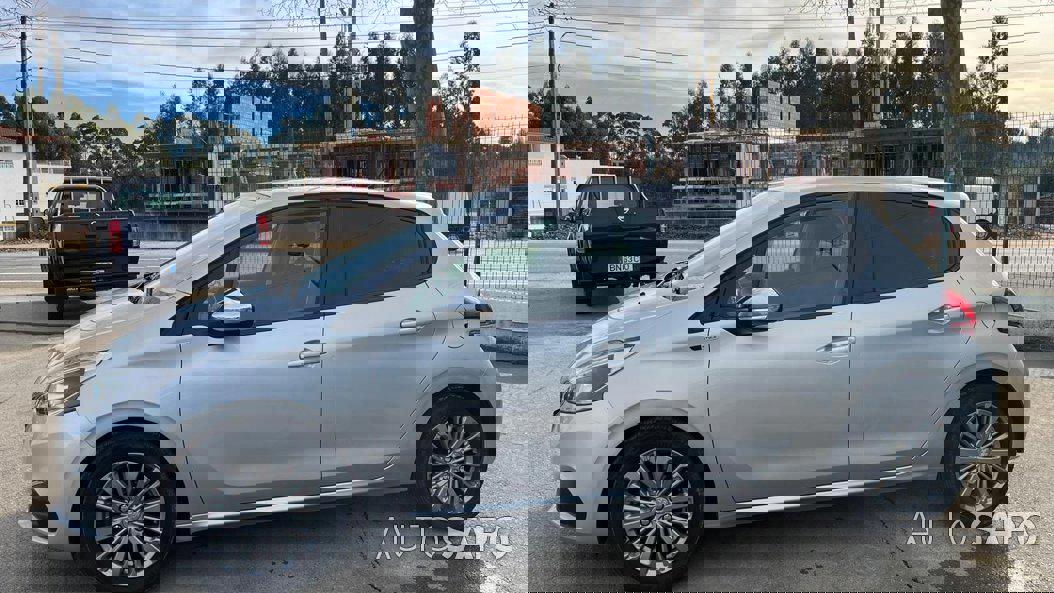 Peugeot 208 1.2 PureTech Style de 2018