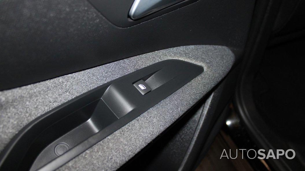 Peugeot 3008 1.5 BlueHDi Active de 2021