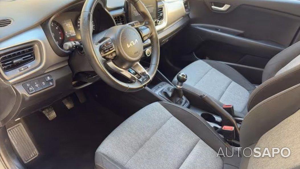 Kia Stonic 1.2 CVVT LX de 2022