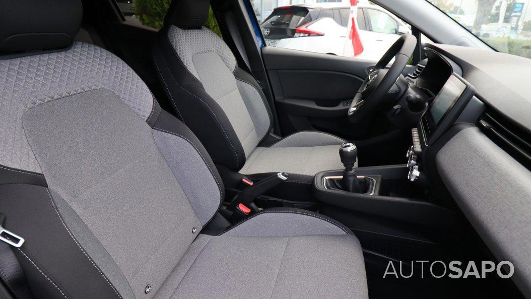 Mitsubishi Colt de 2025