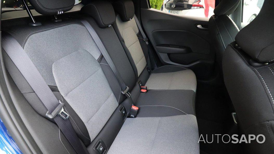 Mitsubishi Colt de 2025