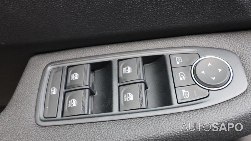 Mitsubishi Colt de 2025