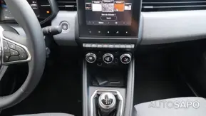 Mitsubishi Colt de 2025