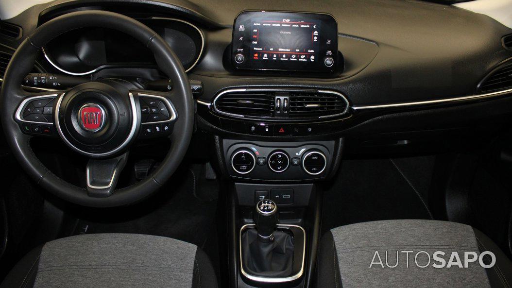 Fiat Tipo Cross 1.0 GSE T3 CITY de 2022