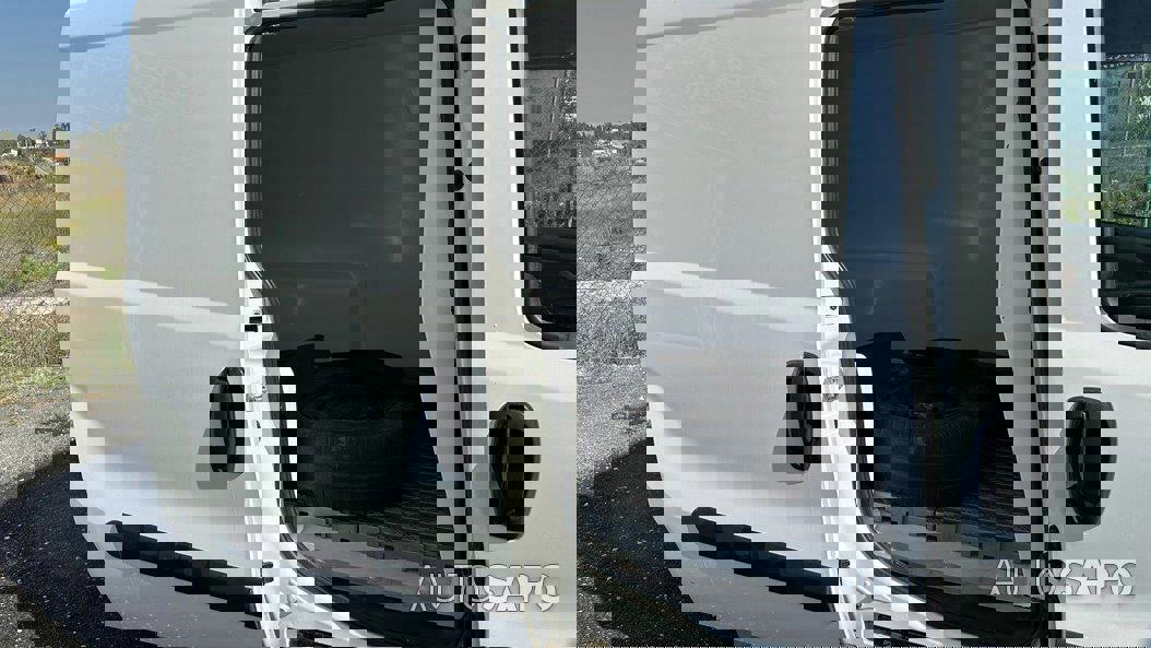 Fiat Doblo 1.3 MJ Easy 3L de 2015