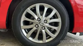 Toyota Yaris de 2016