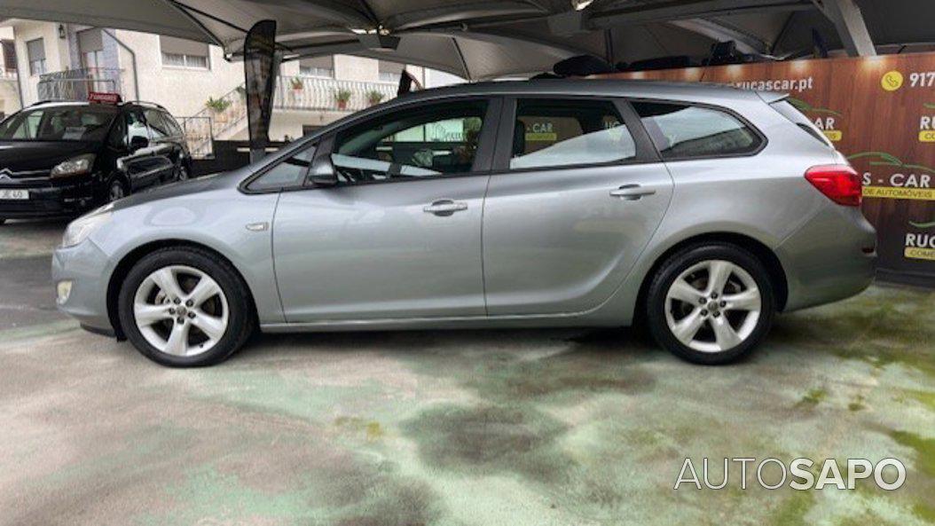 Opel Astra de 2011