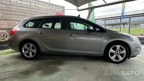 Opel Astra de 2011