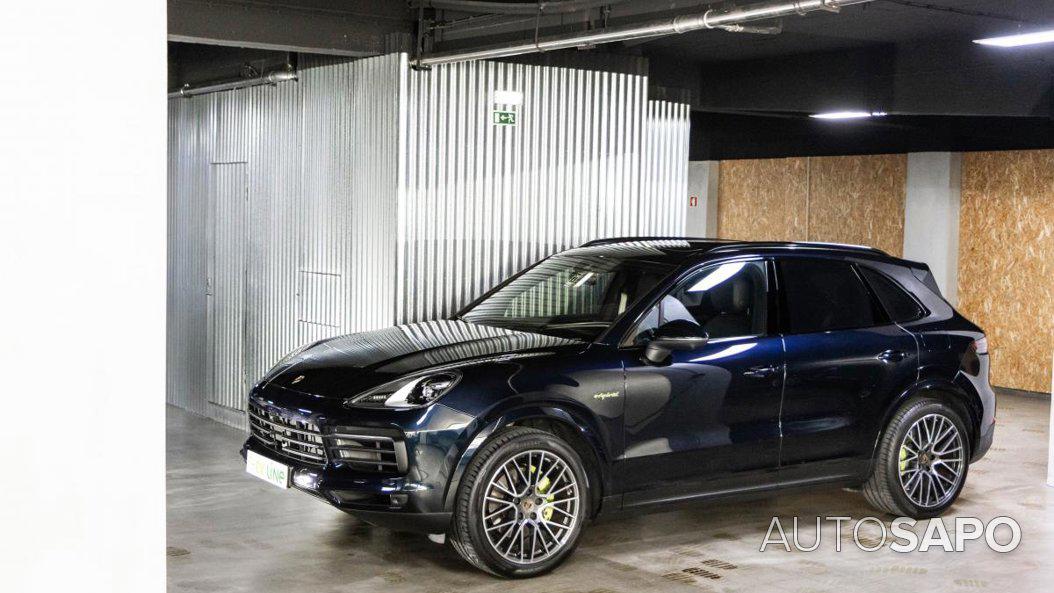 Porsche Cayenne S E-Hybrid Platinum Edition de 2023