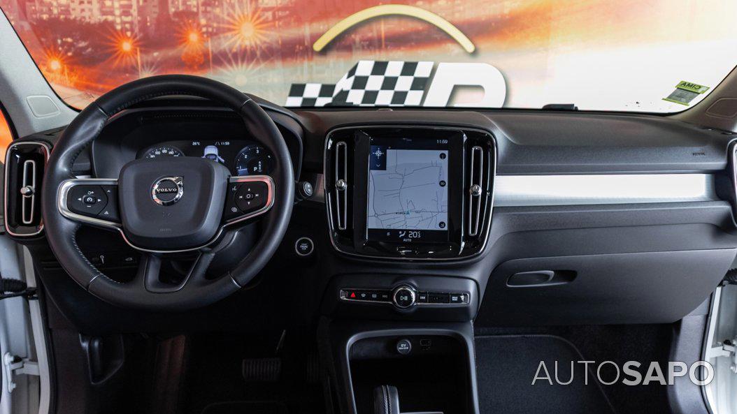 Volvo XC40 2.0 D3 Momentum Plus Geartronic de 2020