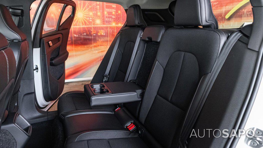 Volvo XC40 2.0 D3 Momentum Plus Geartronic de 2020