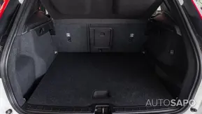 Volvo XC40 2.0 D3 Momentum Plus Geartronic de 2020