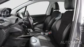 Peugeot 2008 1.2 PureTech Allure EAT6 de 2017