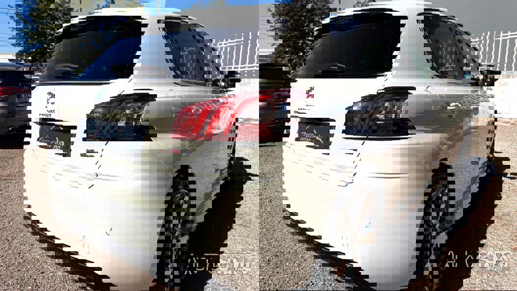 Peugeot 308 1.2 PureTech GT Line de 2017