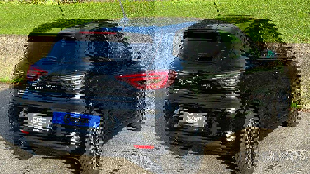 Mitsubishi Colt de 2024