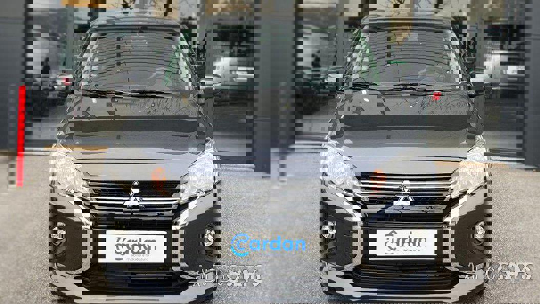 Mitsubishi Space Star de 2024