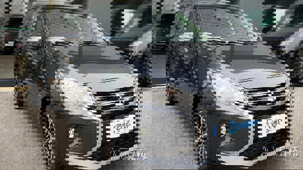 Mitsubishi Space Star de 2024