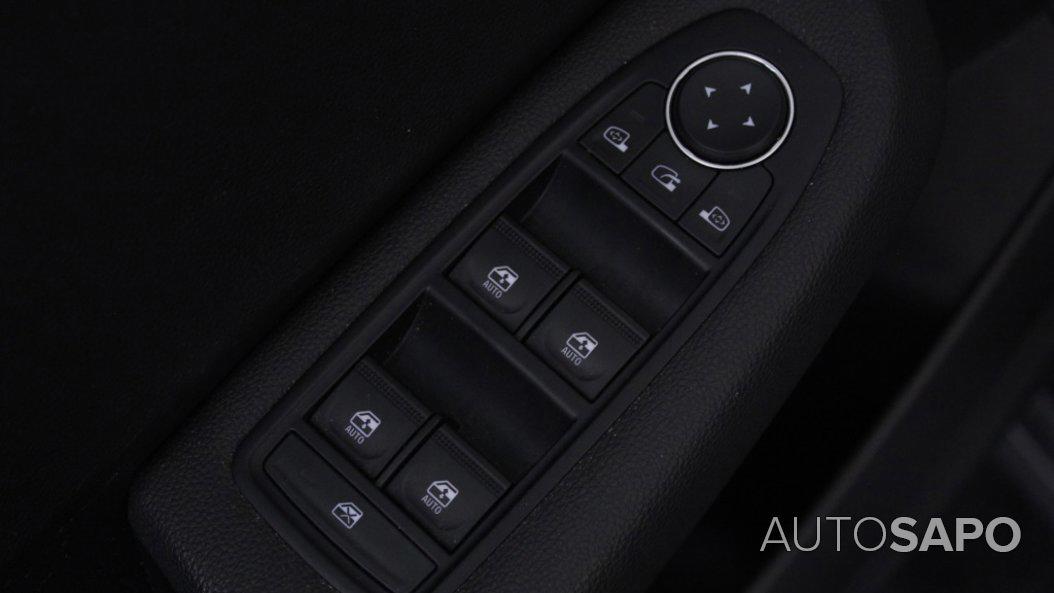 Mitsubishi Colt de 2024