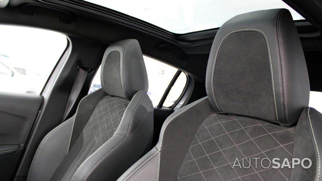 Peugeot E-208 GT Line de 2022