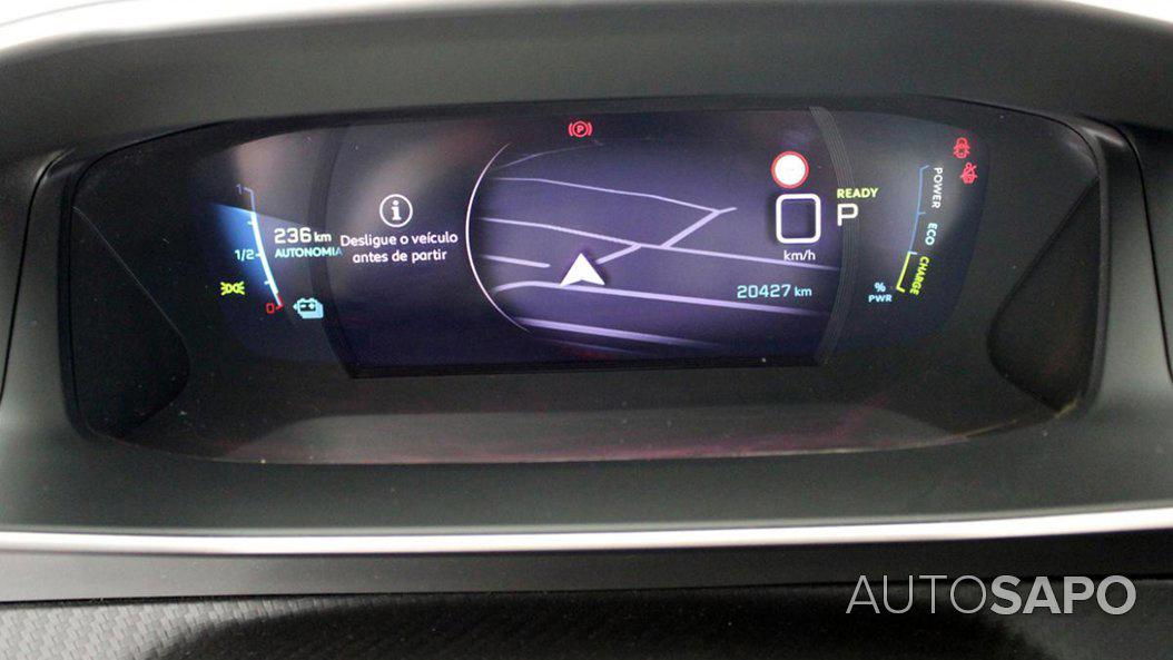 Peugeot E-208 GT Line de 2022