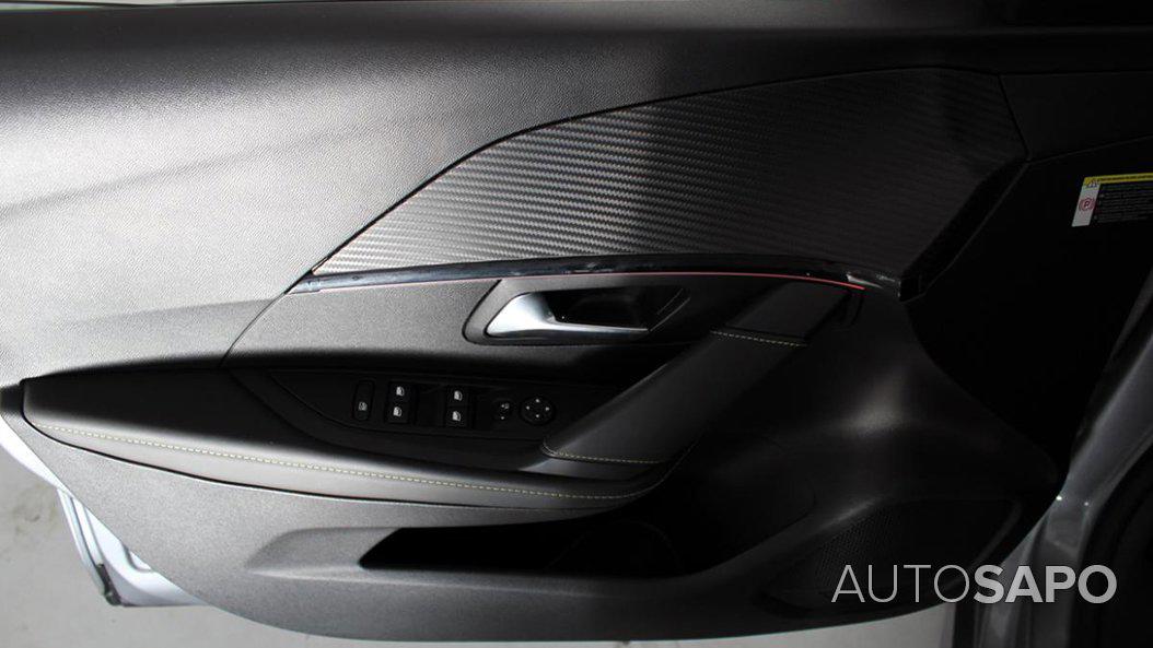 Peugeot E-208 GT Line de 2022