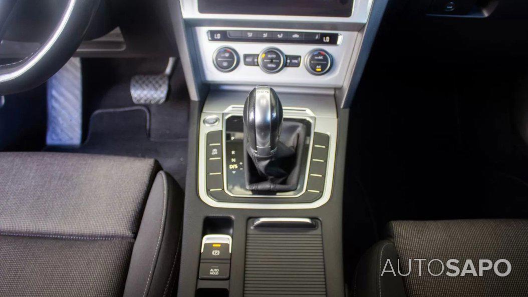 Volkswagen Passat 2.0 TDI Elegance DSG de 2022