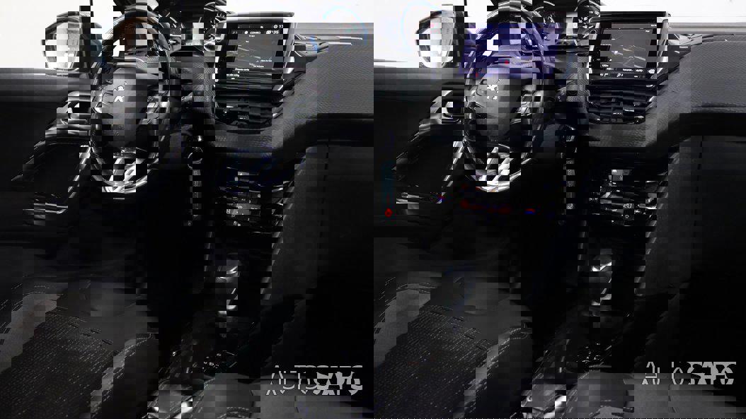 Peugeot 2008 1.2 PureTech Allure EAT6 de 2016