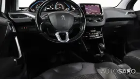 Peugeot 2008 1.2 PureTech Allure EAT6 de 2016