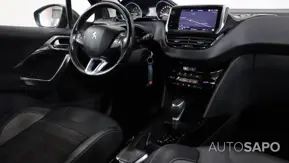 Peugeot 2008 1.2 PureTech Allure EAT6 de 2016