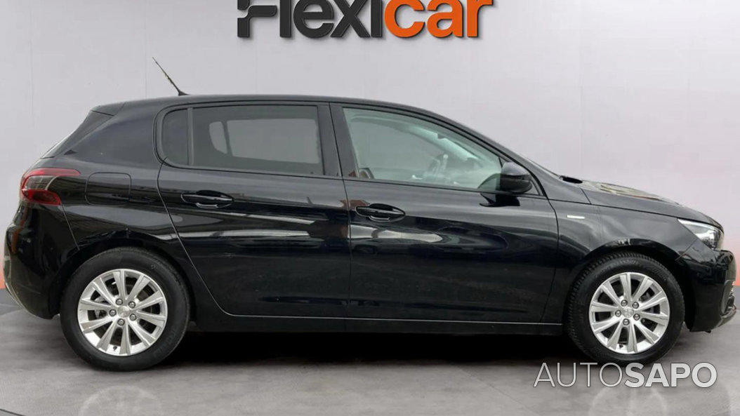 Peugeot 308 1.2 PureTech Style de 2020