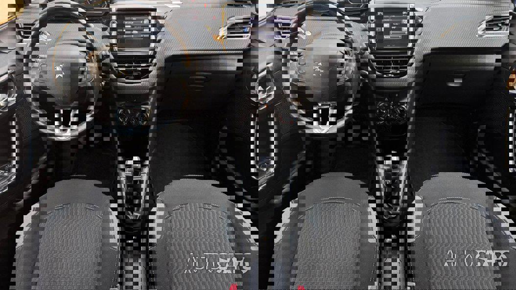 Peugeot 208 1.2 PureTech Style de 2018