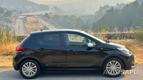 Peugeot 208 1.2 PureTech Style de 2018